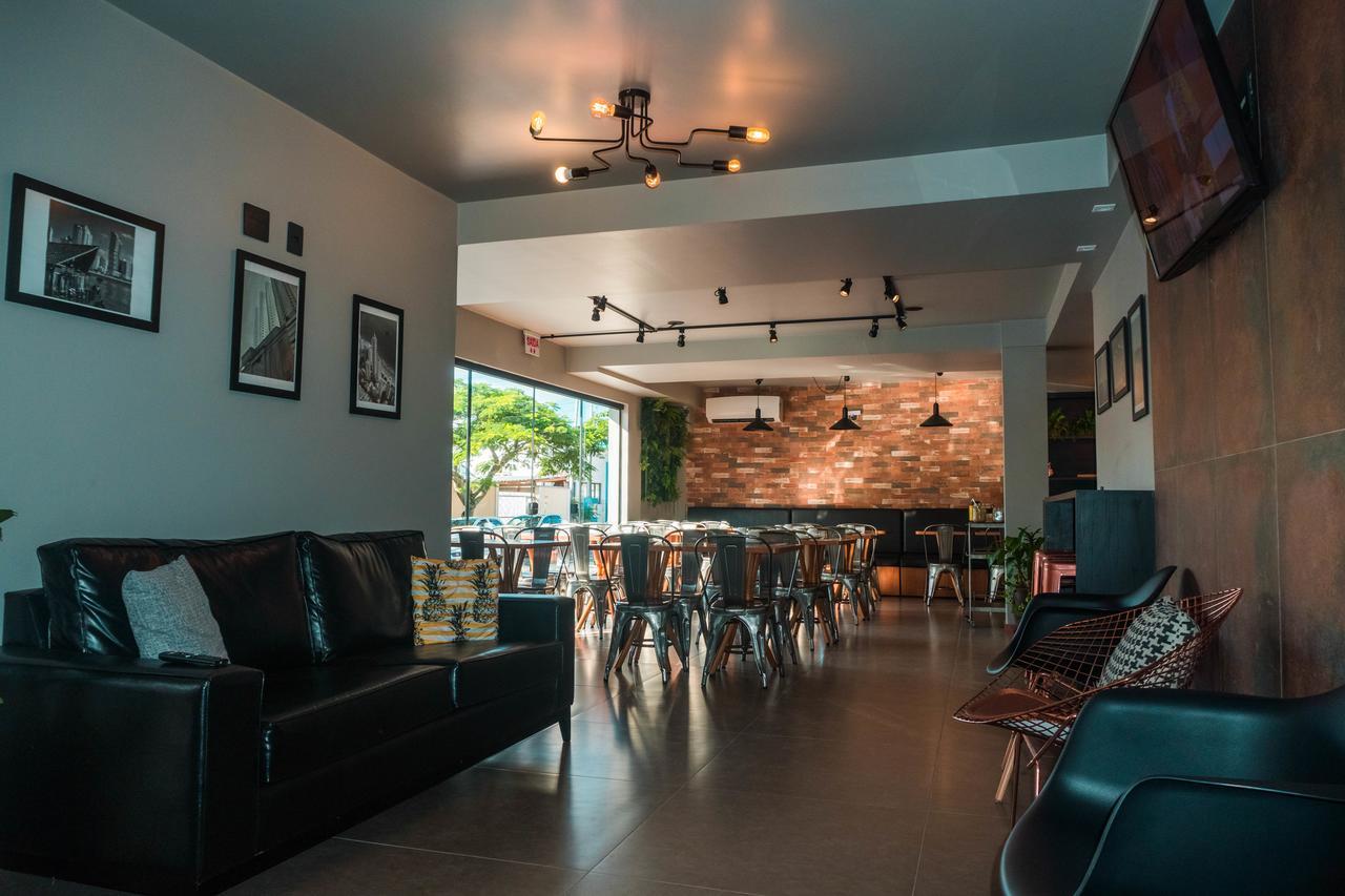 Hotel Blumenhof Balneario Camboriu Bagian luar foto